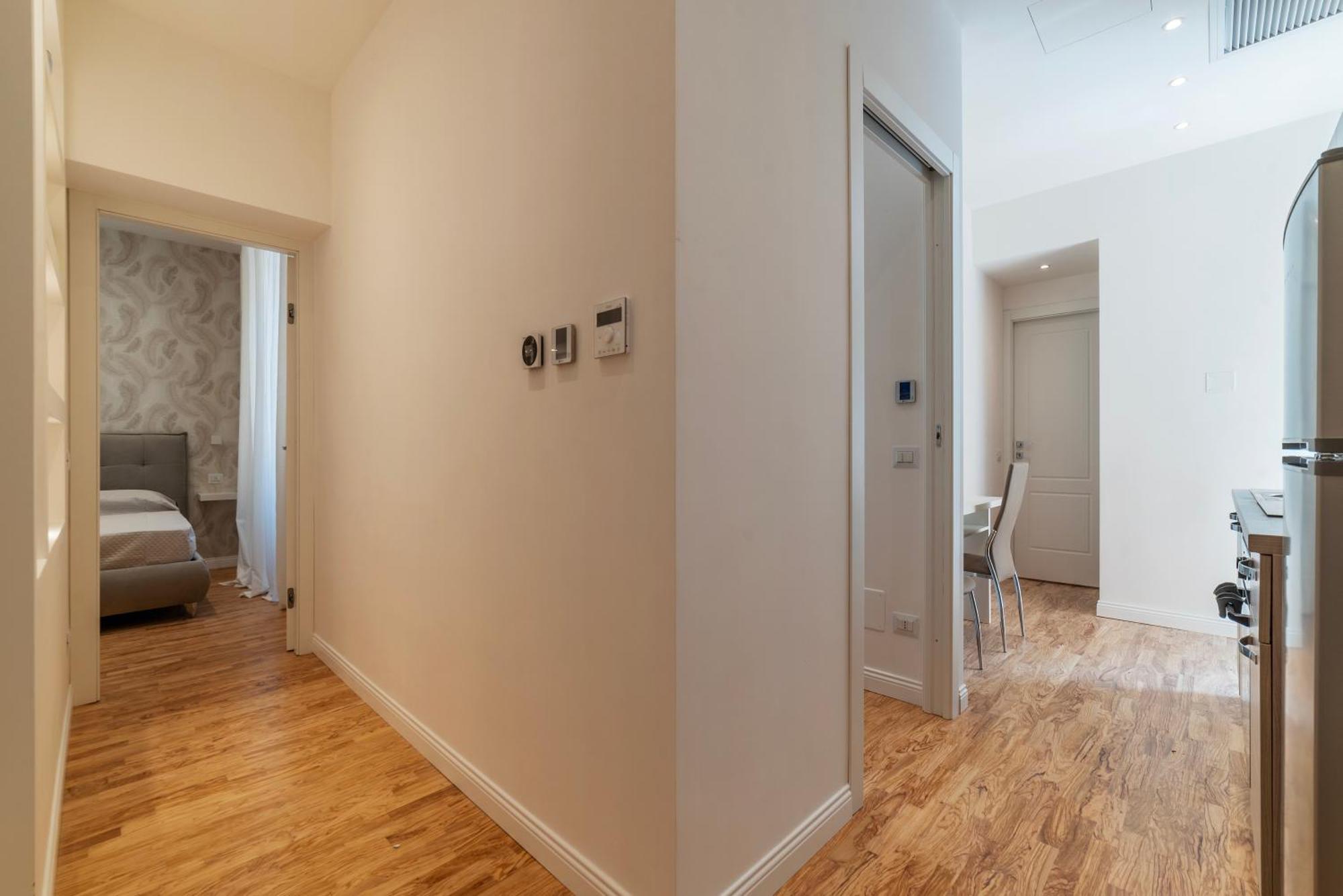 Apartment Huge & Cozy Rom